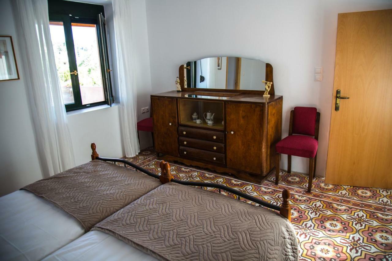 Vrondos Apartments Faneromeni  外观 照片