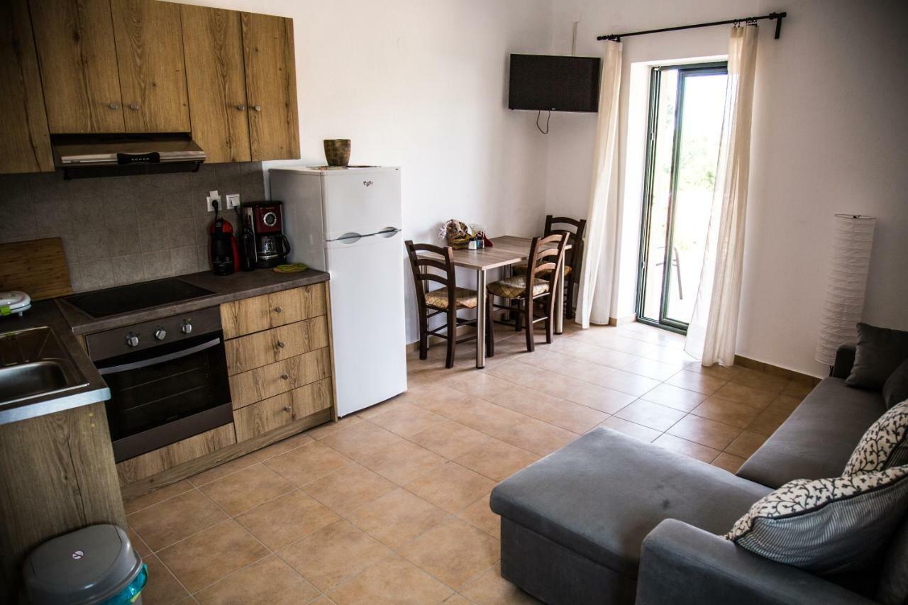 Vrondos Apartments Faneromeni  外观 照片