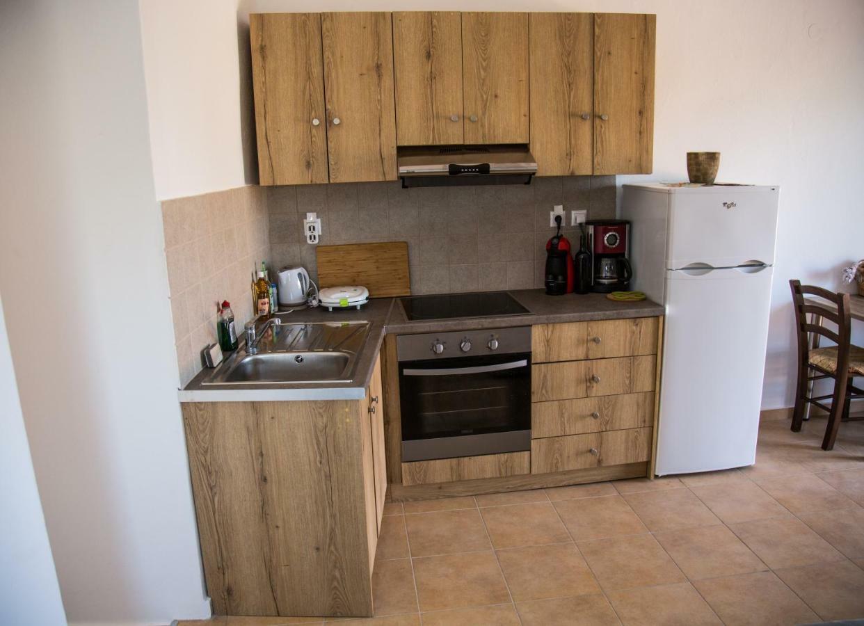 Vrondos Apartments Faneromeni  外观 照片
