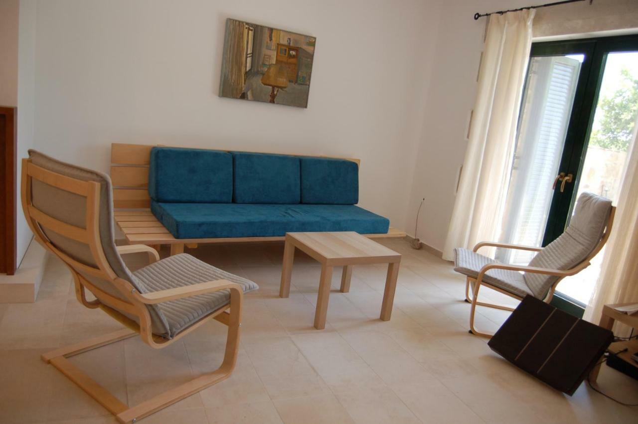 Vrondos Apartments Faneromeni  外观 照片